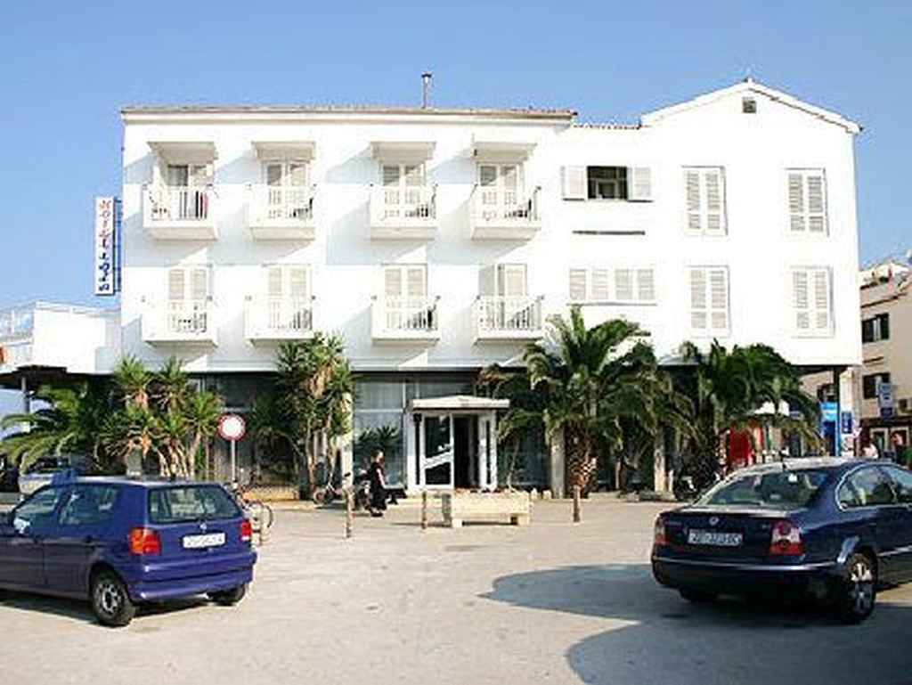 The Loza - Seaside Festival Hotel 노바야 외부 사진